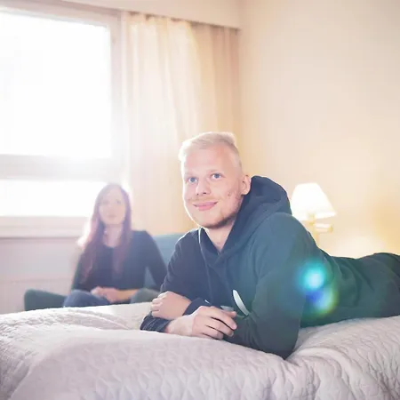 Ravintola Tiilikka 2*