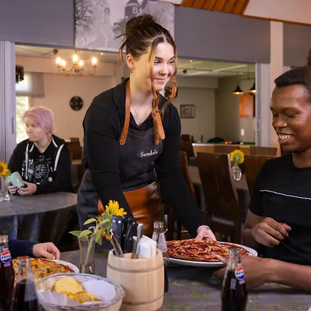 Ravintola Tiilikka Раутаваара