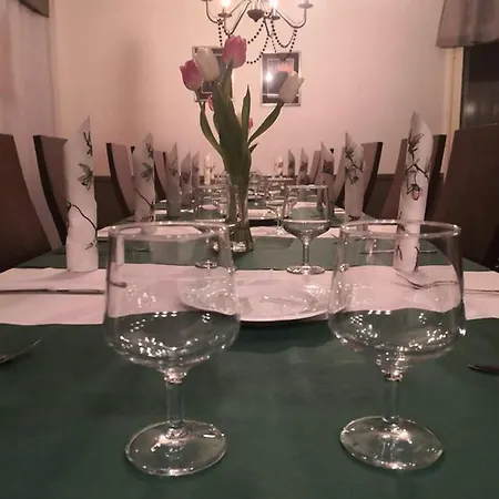 Ravintola Tiilikka 2*