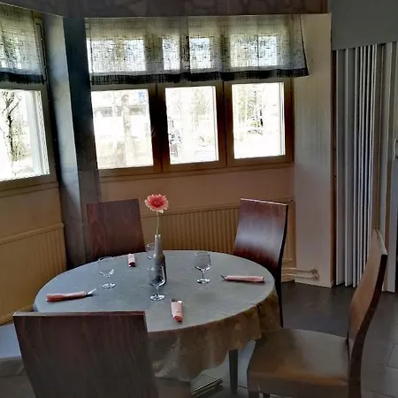 Ravintola Tiilikka فندق Rautavaara