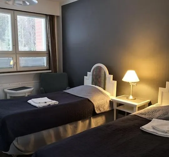 Ravintola Tiilikka 2* Rautavaara