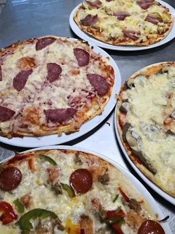 Ravintola Tiilikka Hotelli 2*