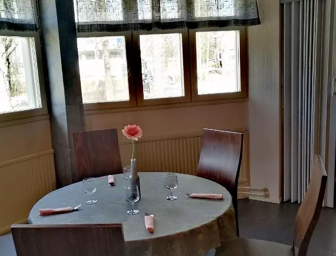 Ravintola Tiilikka Hotelli Rautavaara